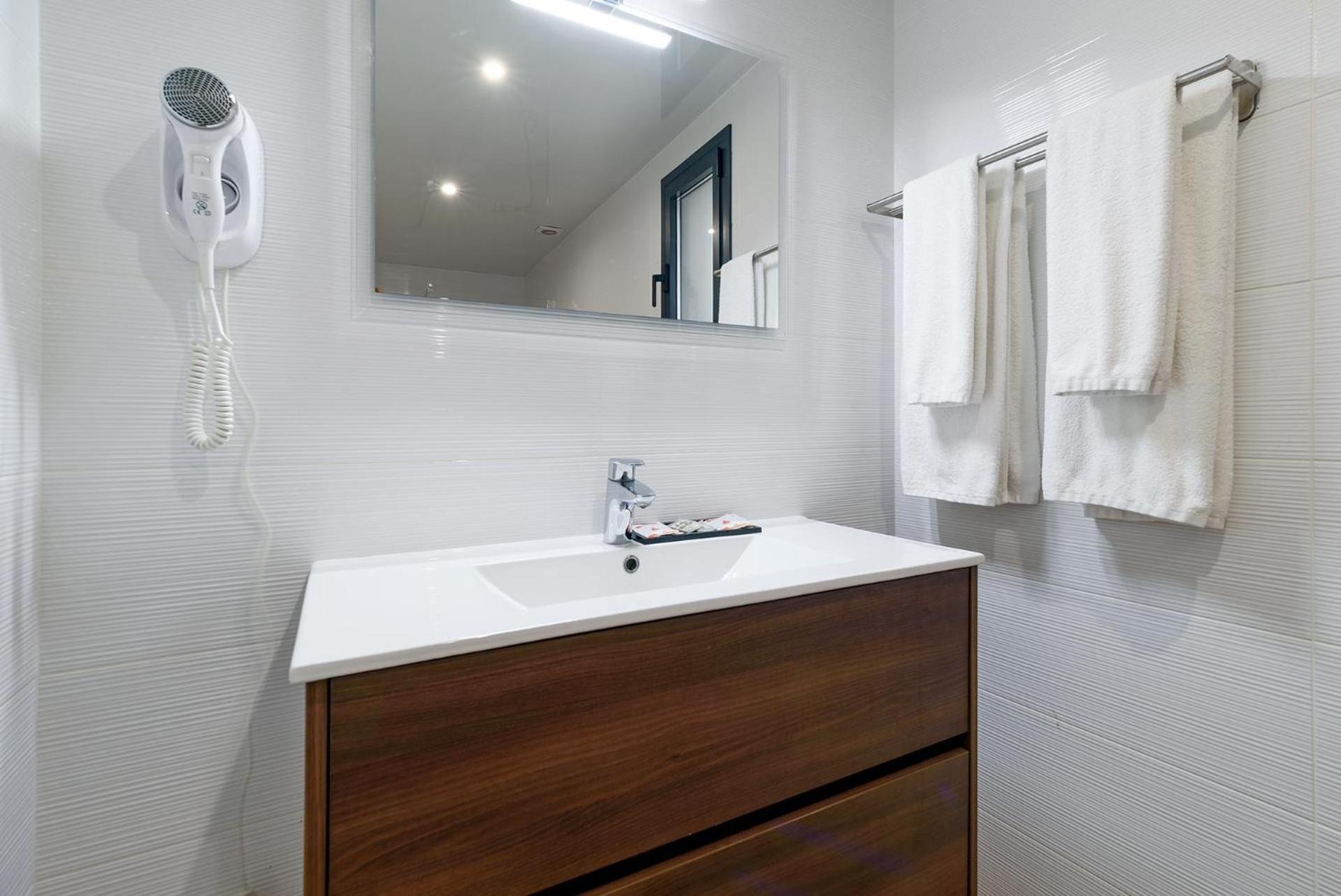 Castell Beach Aparthotel Castelldefels Room photo